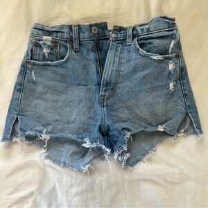 Womens Abercrombie and Fitch Mom Short High Rise Size 24